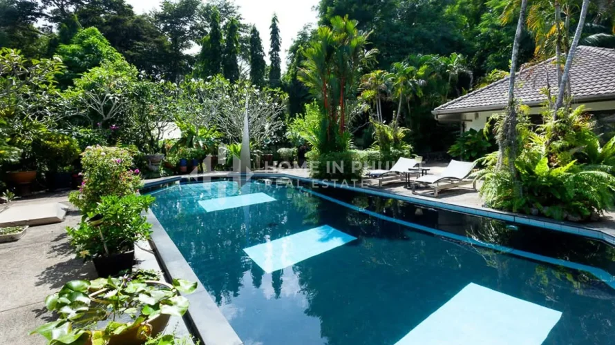 Casa de 5 dormitorios en Rawai, Thailand No. 1182 № 1