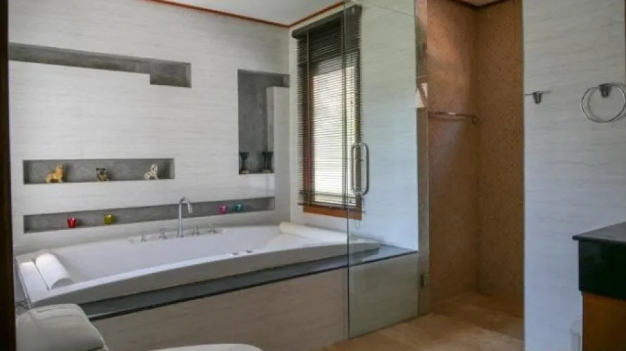 Villa de 4 chambres à Rawai, Thailand No. 805 № 1