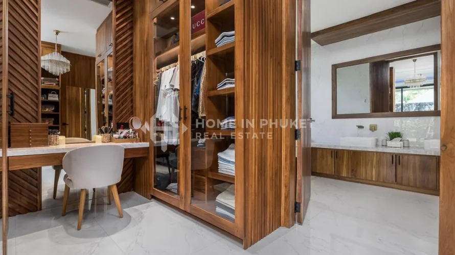 5 bedrooms house for sale, Rawai, Thailand No. 599 № 13
