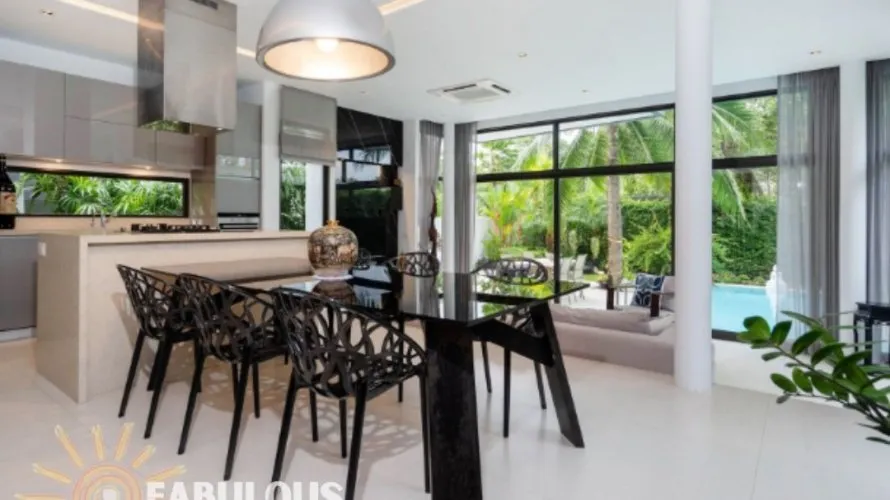 3 bedrooms villa for sale, Rawai, Thailand No. 647 № 6