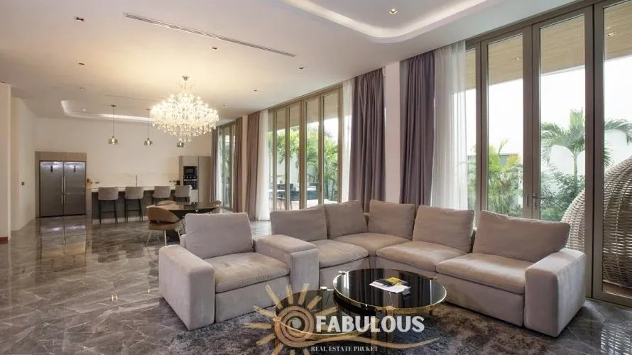 3 bedrooms villa for sale, Rawai, Thailand No. 616