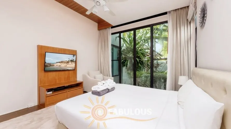 3 bedrooms villa for sale, Rawai, Thailand No. 618