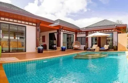 2 bedrooms villa for sale, Rawai, Thailand No. 677