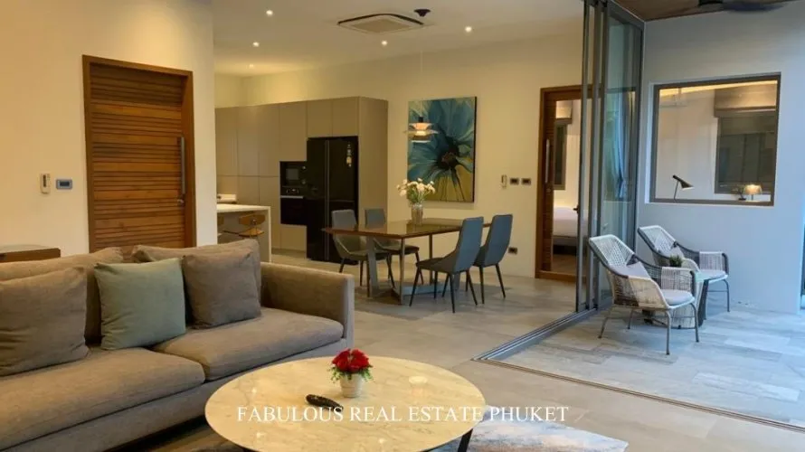2 bedrooms villa for sale, Rawai, Thailand No. 681 № 10