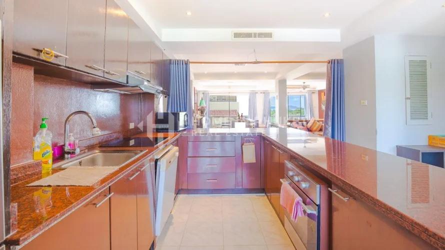 2 bedrooms condominium for sale, Rawai, Thailand No. 578 № 8