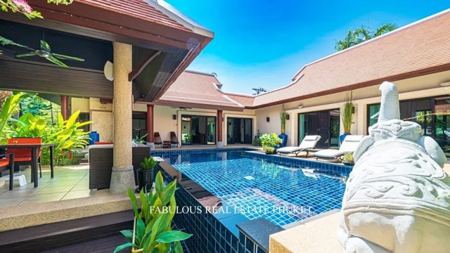 4 bedrooms villa for sale, Rawai, Thailand No. 662 № 2