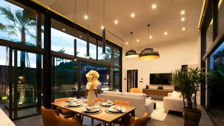 4 bedrooms villa for sale, Rawai, Thailand No. 557 № 2