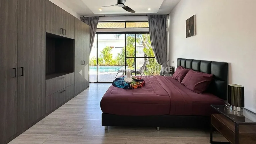 4 bedrooms house for sale, Rawai, Thailand No. 461 № 12