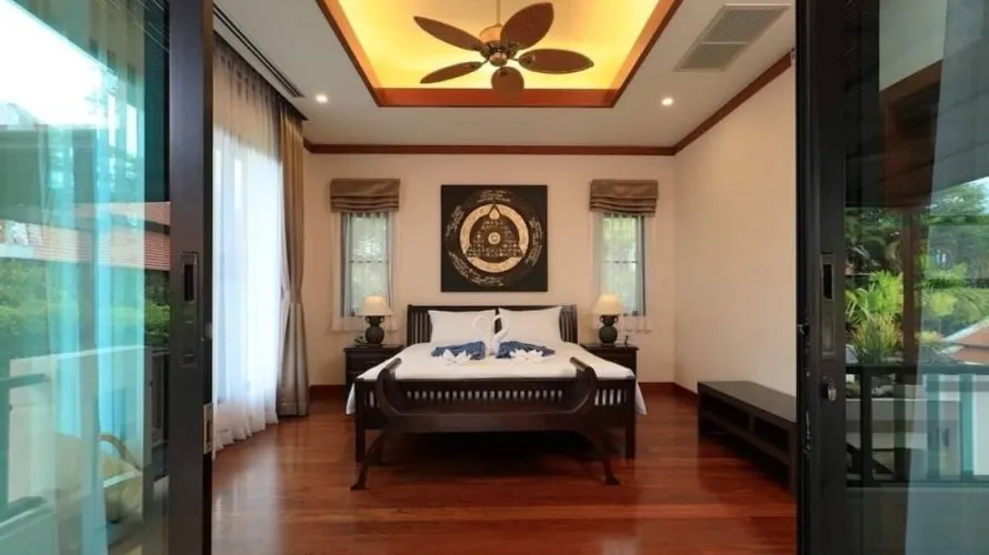 4 bedrooms villa for sale, Rawai, Thailand No. 403 № 3