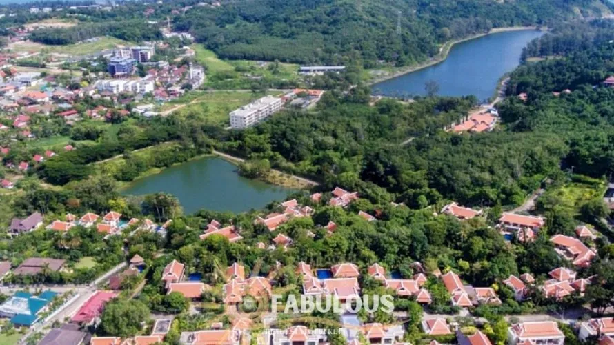 7 bedrooms villa for sale, Rawai, Thailand No. 623 № 4