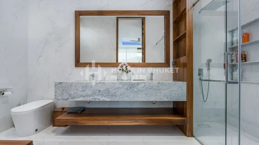 5 bedrooms house for sale, Rawai, Thailand No. 599 № 22