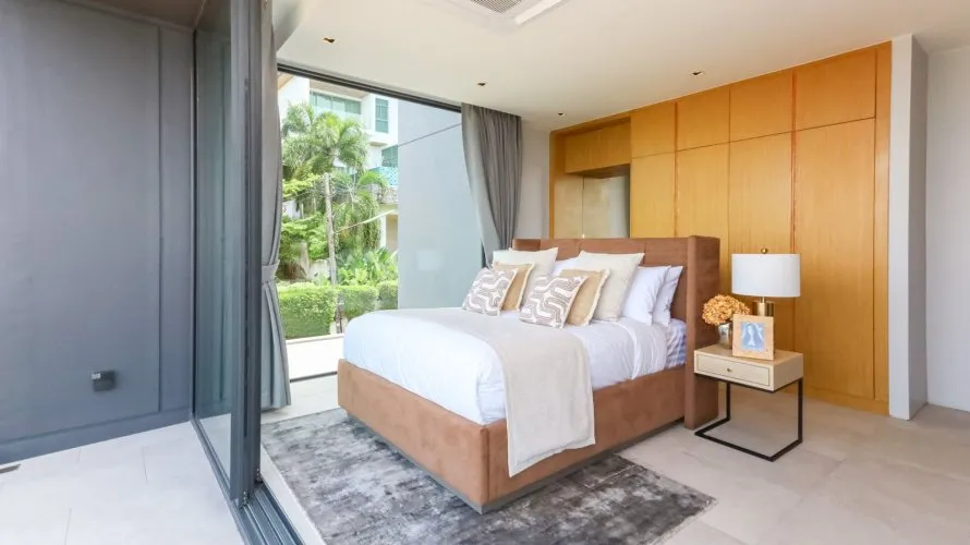 4 bedrooms villa for sale, Rawai, Thailand No. 180 № 14