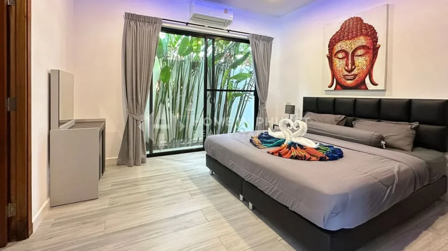 4 bedrooms house for sale, Rawai, Thailand No. 461 № 19