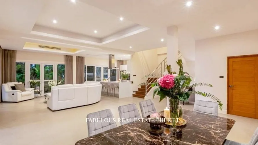 4 bedrooms villa for sale, Rawai, Thailand No. 663 № 5