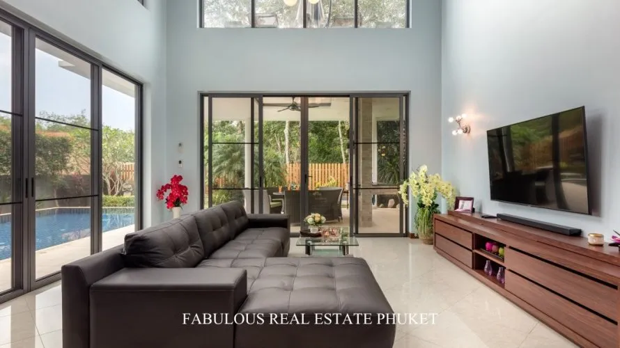 3 bedrooms villa for sale, Rawai, Thailand No. 678 № 7