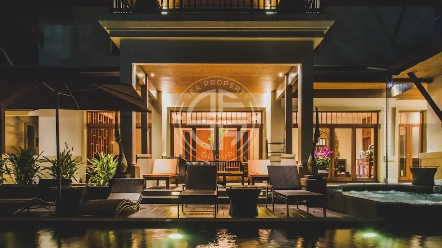 5 bedrooms villa for sale, Rawai, Thailand No. 689 № 19