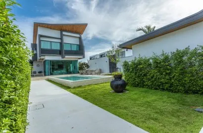 3 bedrooms villa for sale, Rawai, Thailand No. 159