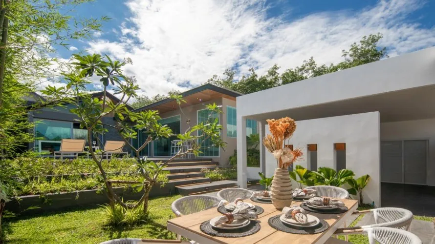 3 bedrooms villa for sale, Rawai, Thailand No. 559 № 15