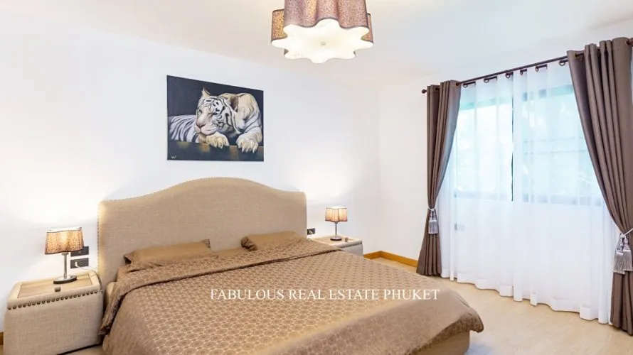 3 bedrooms condominium for sale, Rawai, Thailand No. 666 № 7