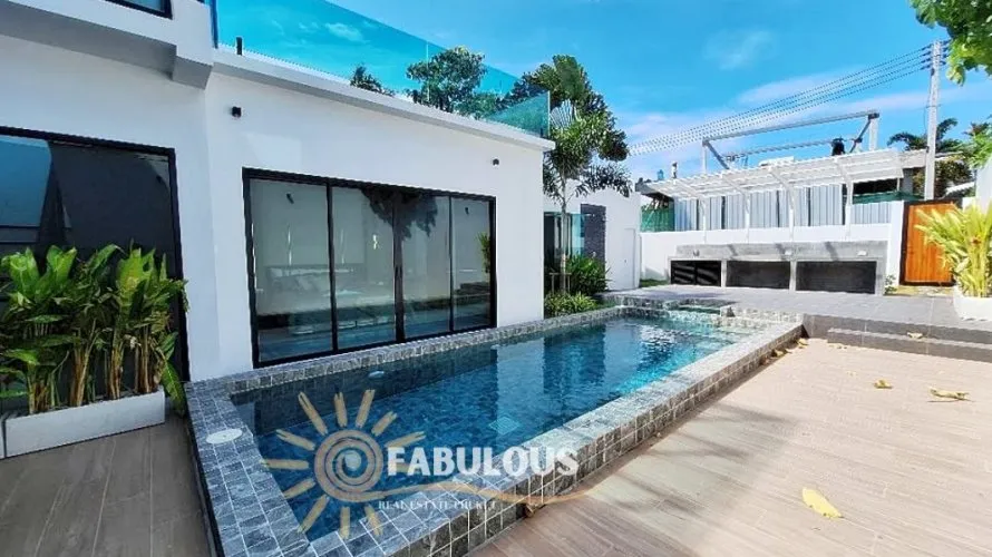 3 bedrooms villa for sale, Rawai, Thailand No. 617 № 2