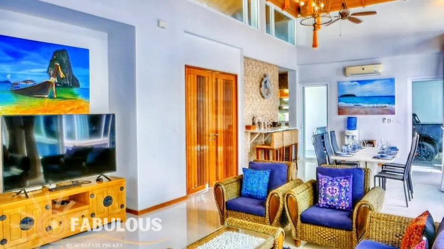 5 bedrooms villa for sale, Rawai, Thailand No. 686 № 15