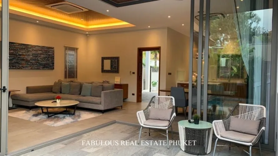 2 bedrooms villa for sale, Rawai, Thailand No. 681 № 11