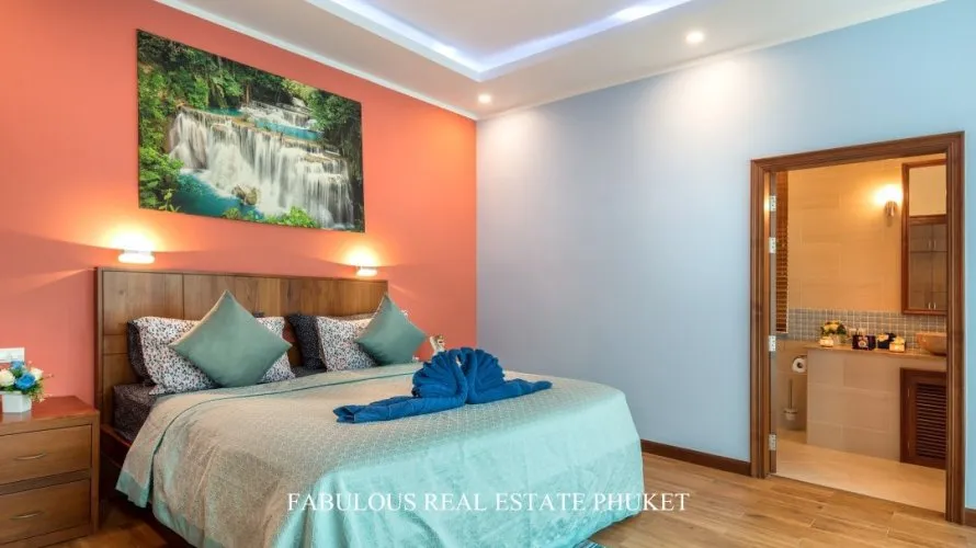 3 bedrooms villa for sale, Rawai, Thailand No. 678 № 11