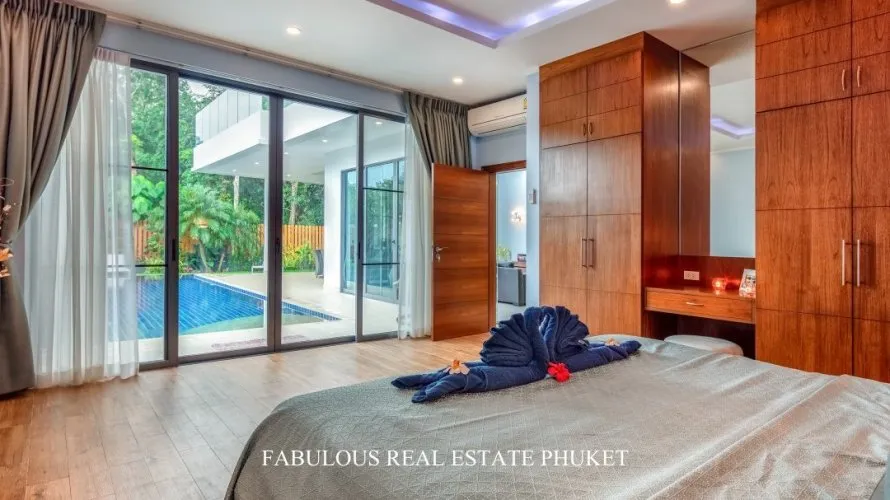 3 bedrooms villa for sale, Rawai, Thailand No. 678 № 12