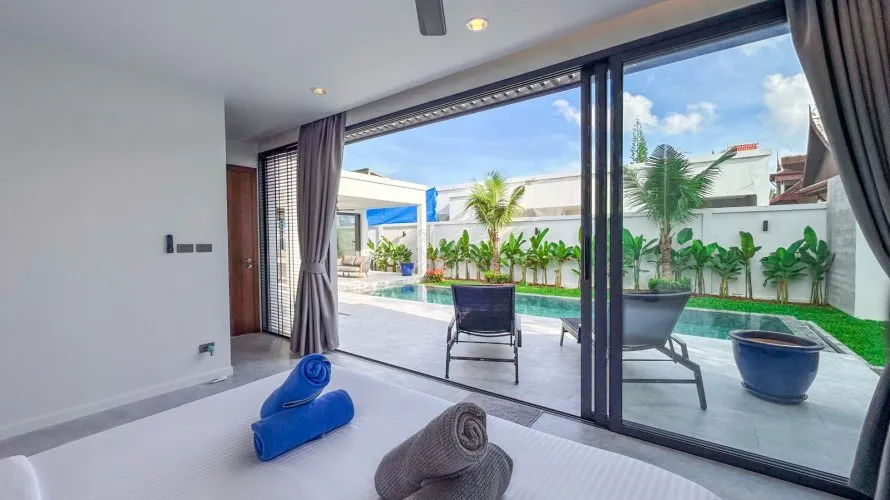 4 bedrooms villa for sale, Rawai, Thailand No. 173 № 19