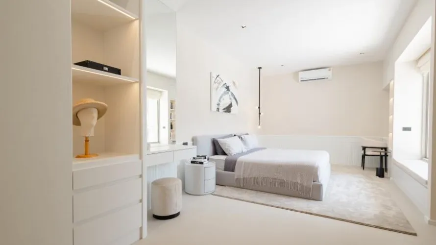 4 bedrooms villa for sale, Rawai, Thailand No. 812 № 1