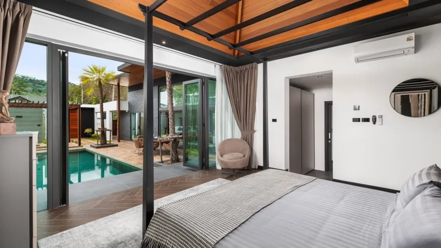 4 bedrooms villa for sale, Rawai, Thailand No. 558 № 11