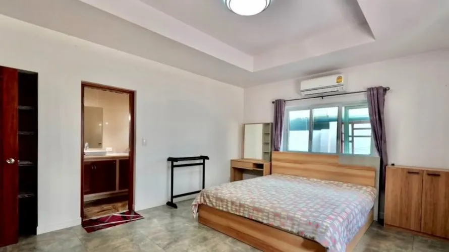3 bedrooms commercial property for sale, Rawai, Thailand No. 408
