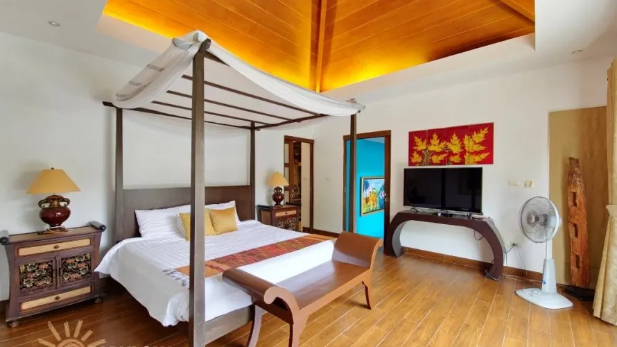2 bedrooms villa for sale, Rawai, Thailand No. 648 № 11