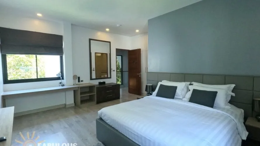 2 bedrooms villa for sale, Rawai, Thailand No. 683 № 12