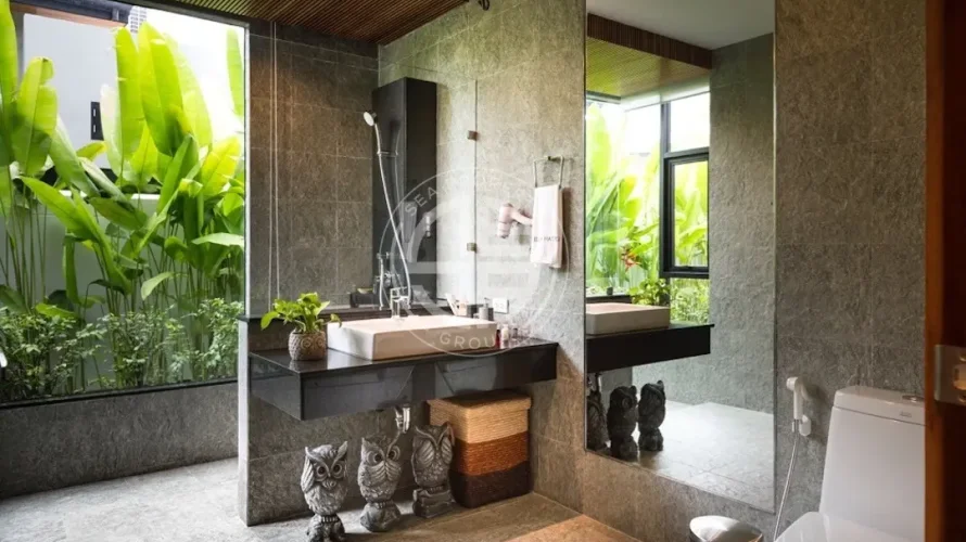 3 bedrooms villa for sale, Rawai, Thailand No. 693 № 12