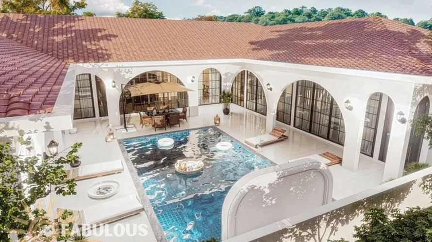 4 bedrooms villa for sale, Rawai, Thailand No. 628 № 1