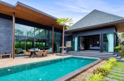4 bedrooms villa for sale, Rawai, Thailand No. 558