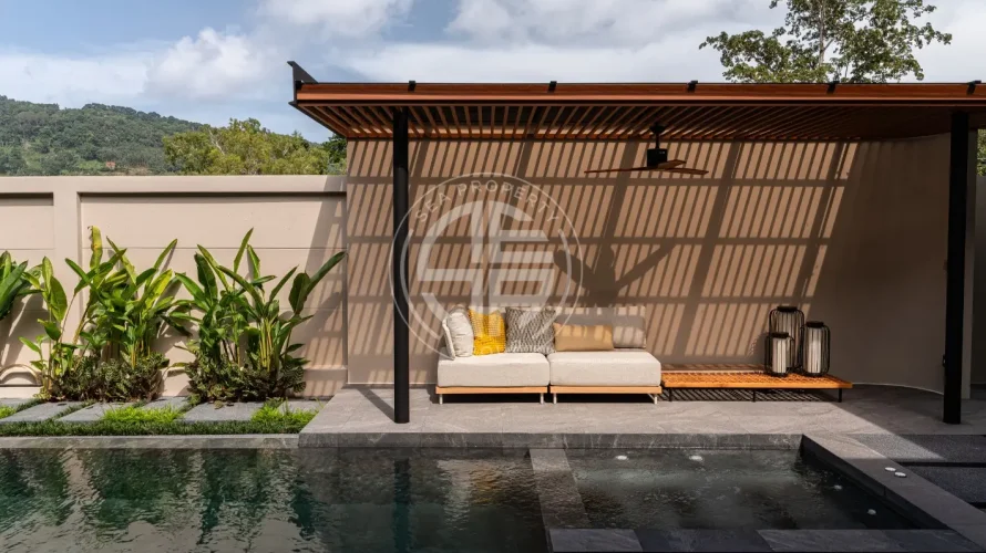 3 bedrooms villa for sale, Rawai, Thailand No. 692 № 9