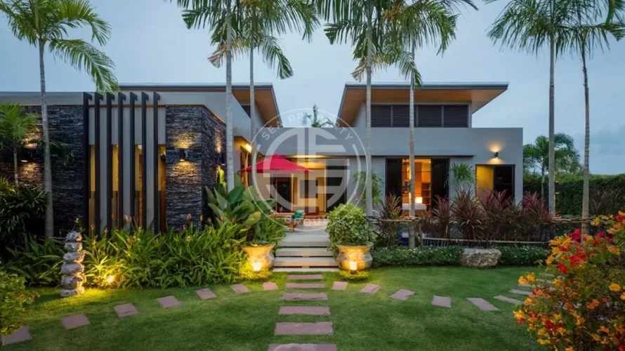 3 bedrooms villa for sale, Rawai, Thailand No. 693