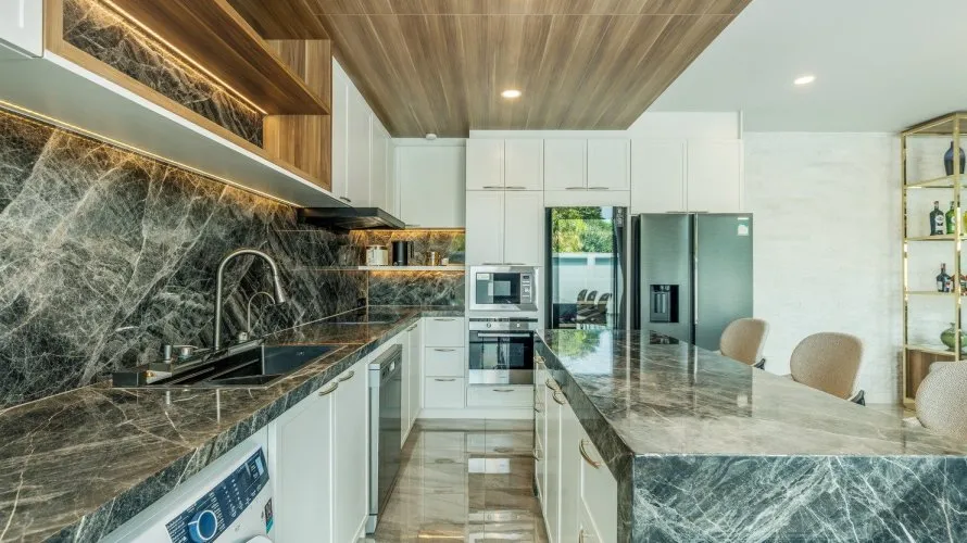 4 bedrooms villa for sale, Rawai, Thailand No. 857 № 7