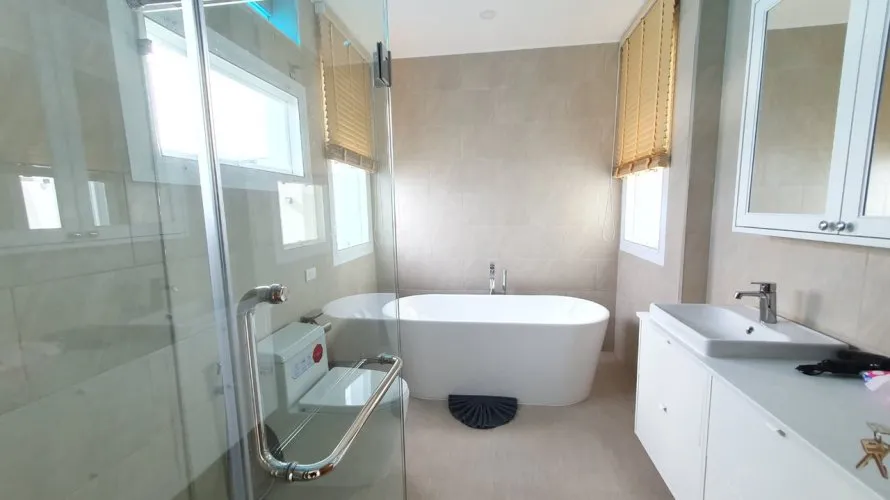 3 bedrooms villa for sale, Rawai, Thailand No. 852 № 8